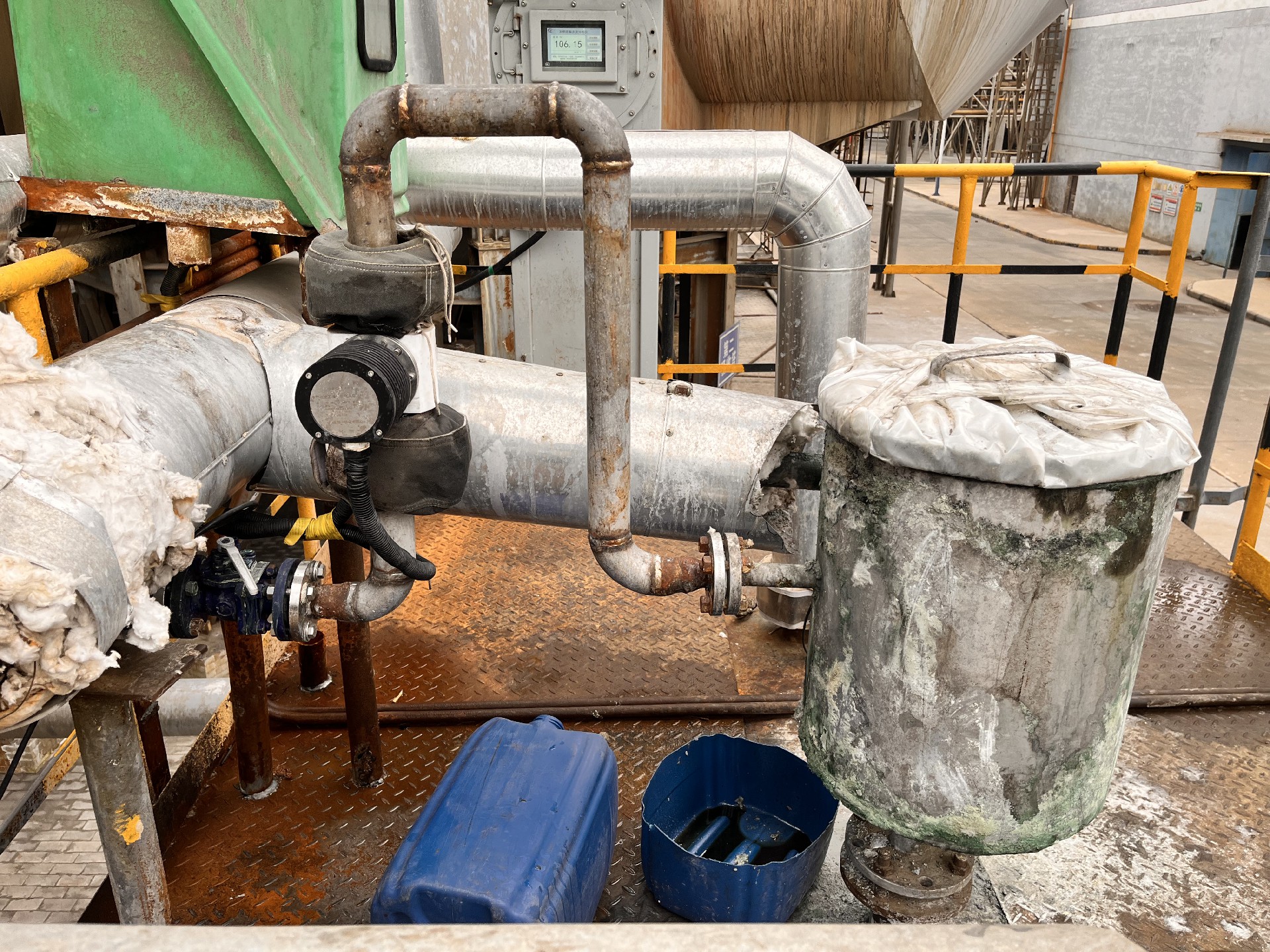 楚一測(cè)控在線硫酸濃度分析儀