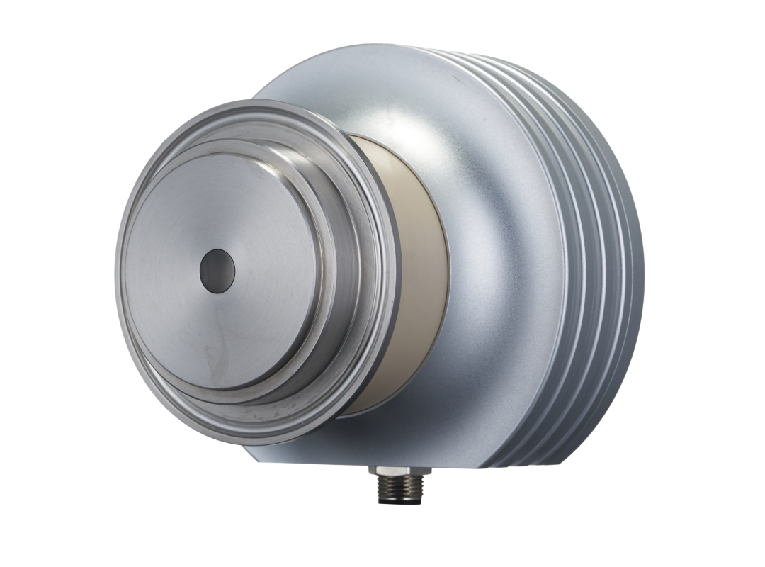 楚一測(cè)控在線折光儀采用全平面檢測(cè)結(jié)構(gòu)